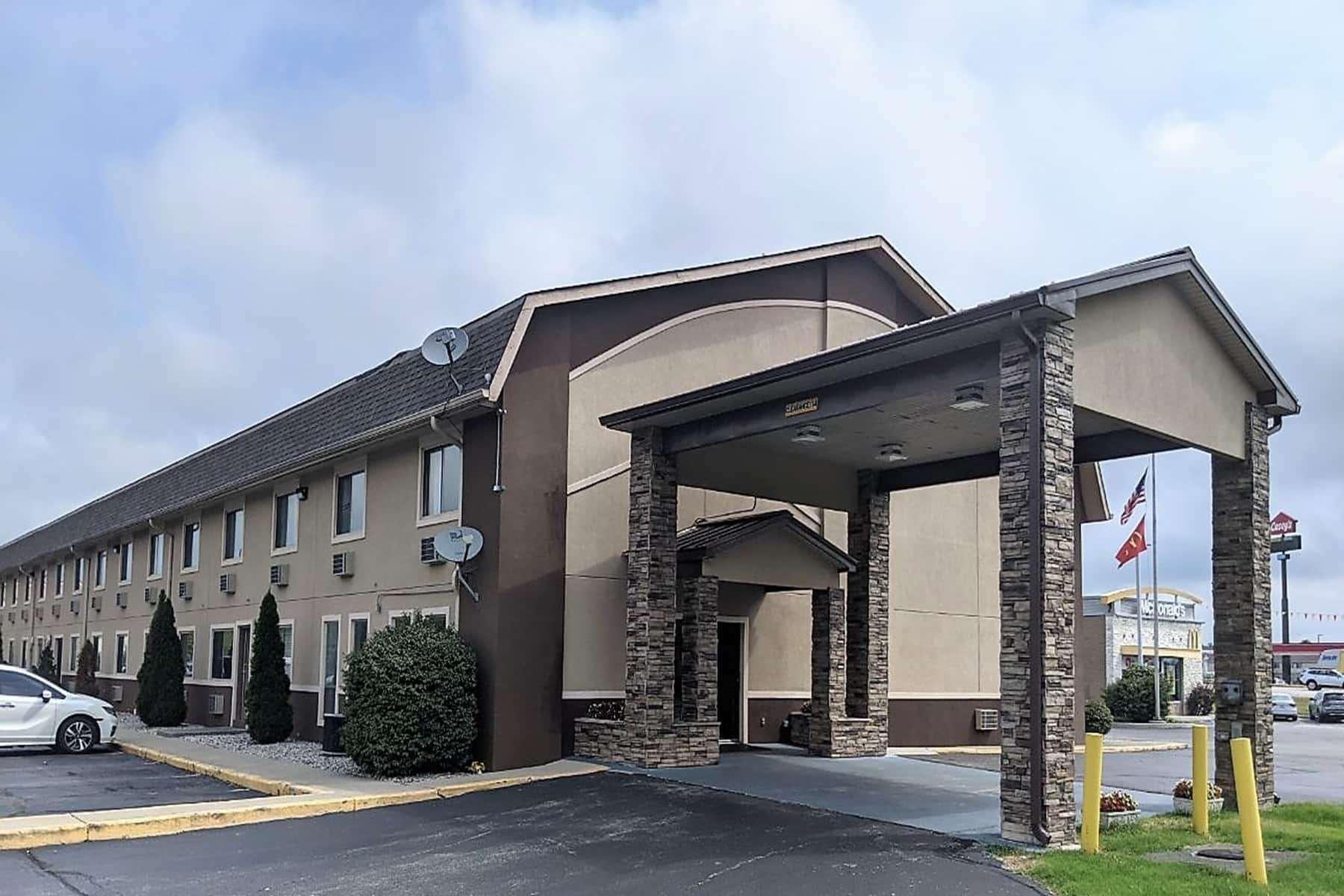 Super 8 By Wyndham Hotel Shelbyville