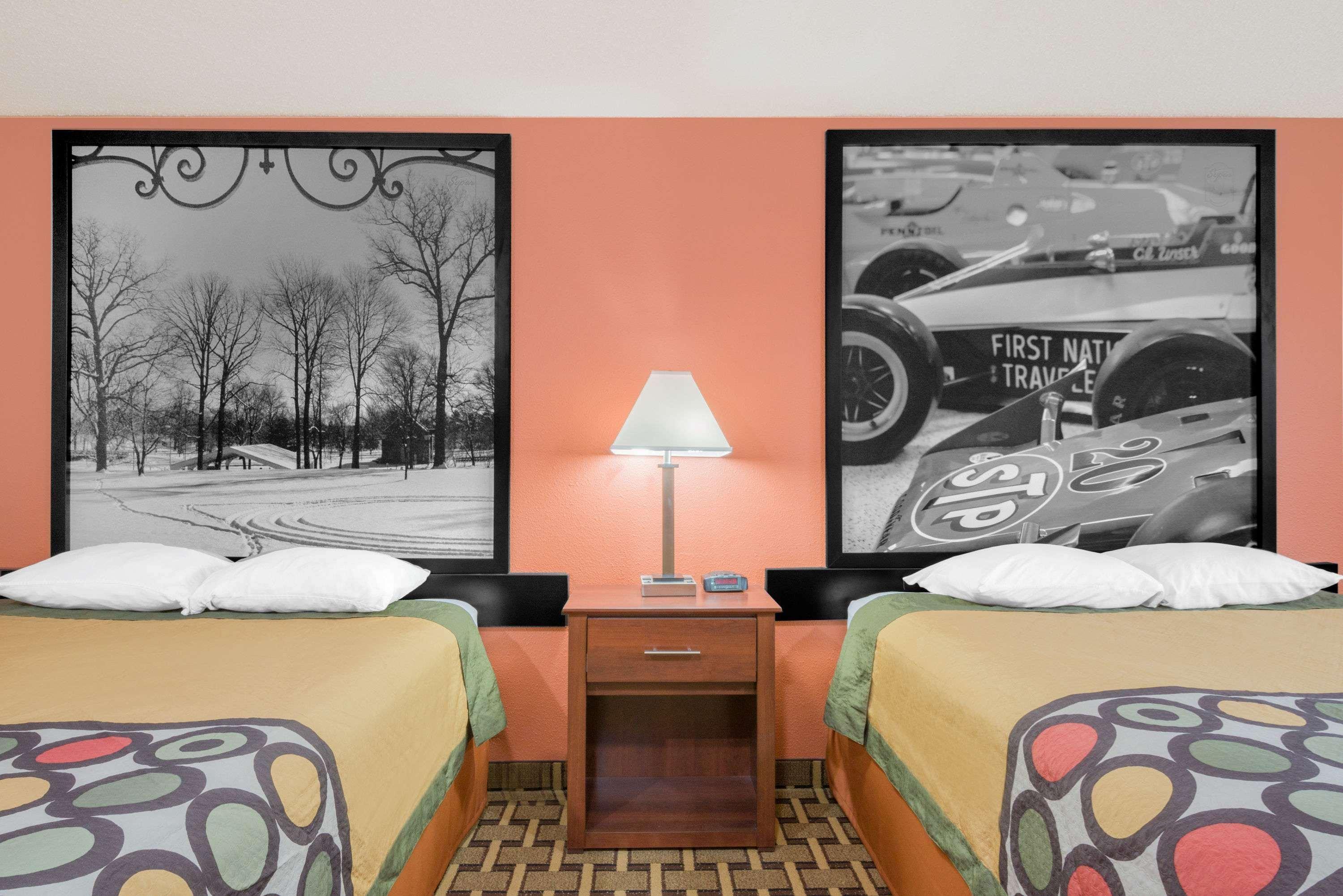 Hotel Super 8 By Wyndham Shelbyville